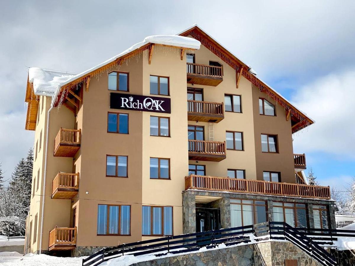 Hotel Rich OAK Jablunyzja Exterior foto